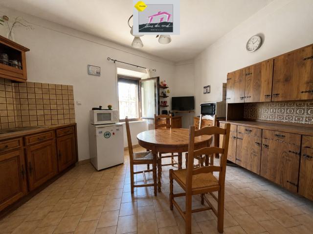 Maison de village T3 avec garage et cour