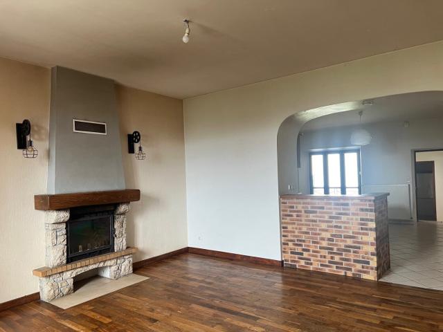 Maison de village T3 mitoyenne sur 2 côtés