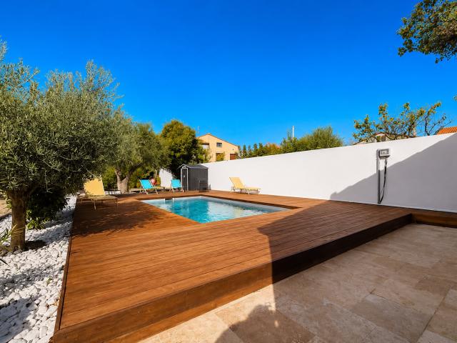 Maison de village T6 avec jardin & piscine 200m² Carcassonne