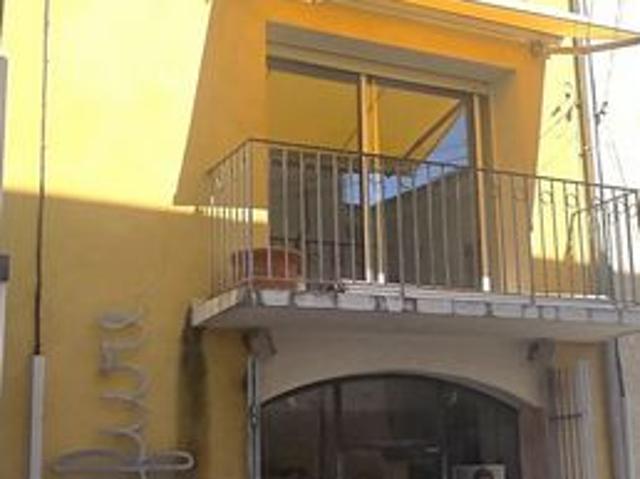 Maison de village + un local commercial