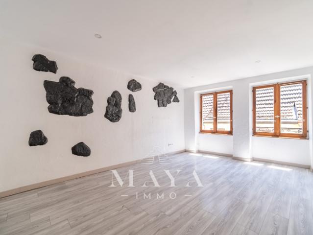 Maison de village à Altkirch de 88m2 avec terrasse sur les t