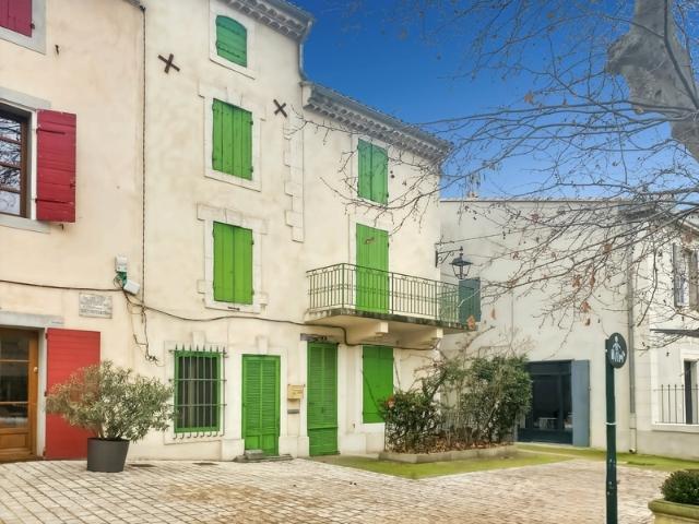 Maison de village à fort potentiel – Cœur d’Eyguières
