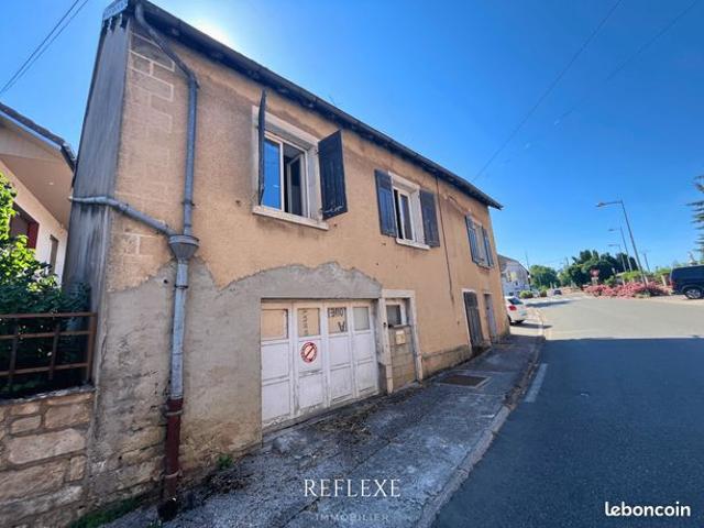 Maison de village à fort potentiel de 50 m² avec garage