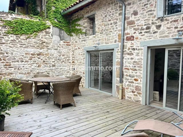 Maison de village à fort potentiel Investisseur ou particu. 155m² Cuiseaux