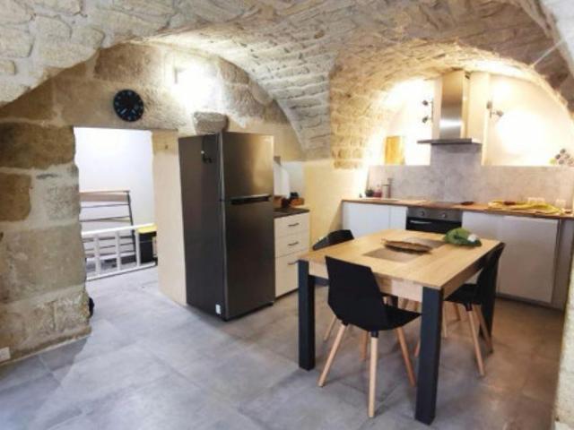 Maison de village à Gallargues Le Montueux à louer Locagestion, expert en gestion locative