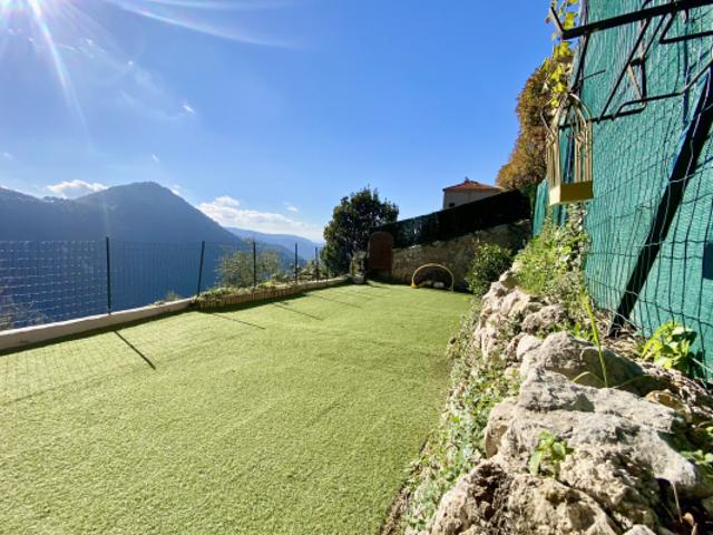 Maison de Village à Peille sur 3 Niveaux