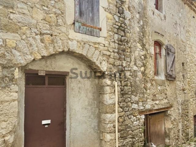 Maison de village à rénover