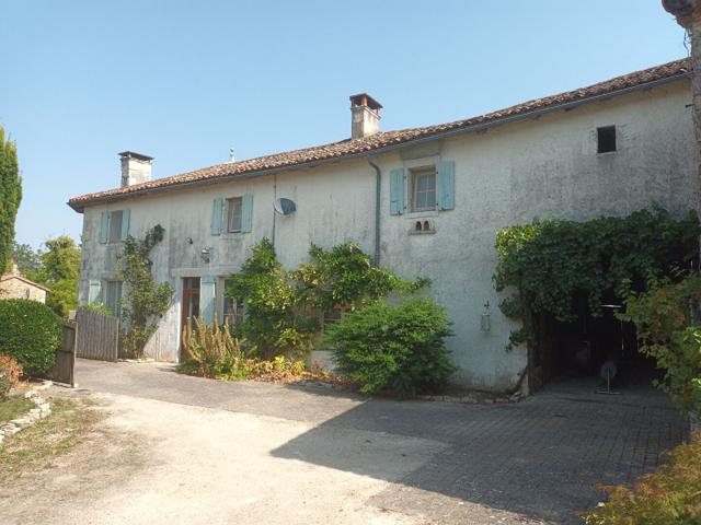 Maison de village à rénover