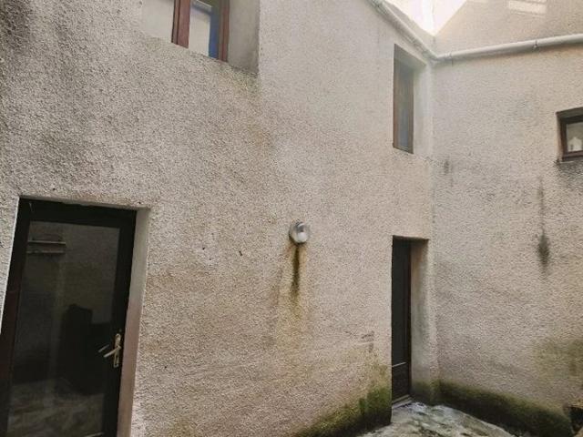 Maison de village à rénover