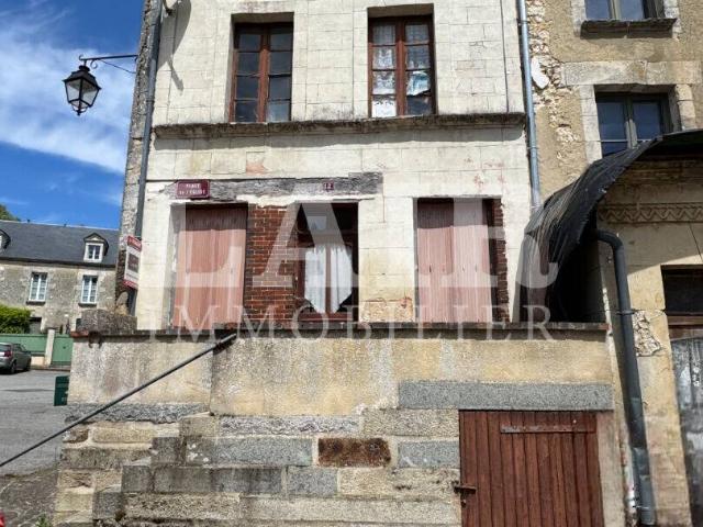 Maison de village à St Mard de Réno réf M13289