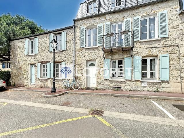 Charmante maison de village à Saint Nom la Bretèche 111m² Saint Nom la Bretèche