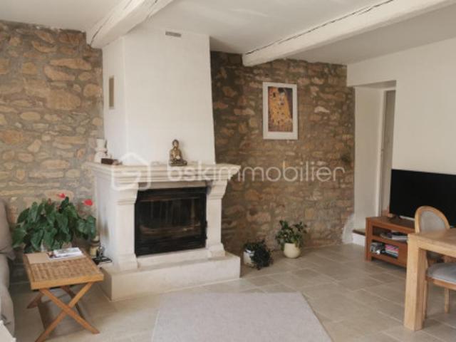Maison de village à Saint Chamas à louer Locagestion, expert en gestion locative