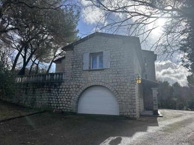 Maison de village à Sainte Anastasie