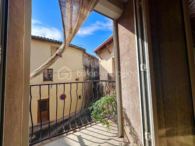 ASPIRAN, MAISON de Village avec Garage, 80 m2 + 135 m2 à RENOVER