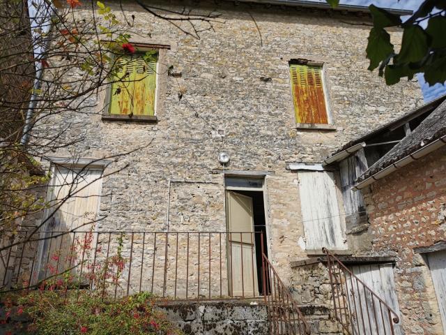Sortie Pithiviers Maison ancienne à restaurer