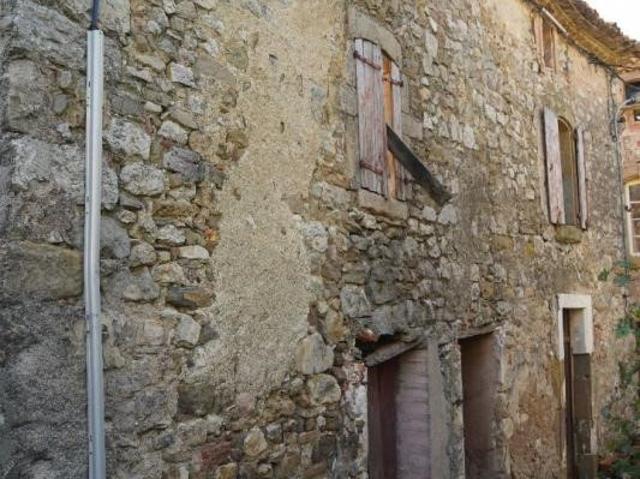 Maison de village avec terrain attenant