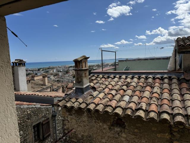À VENDRE:Maison de village au Chateau de Cagnes sur Mer