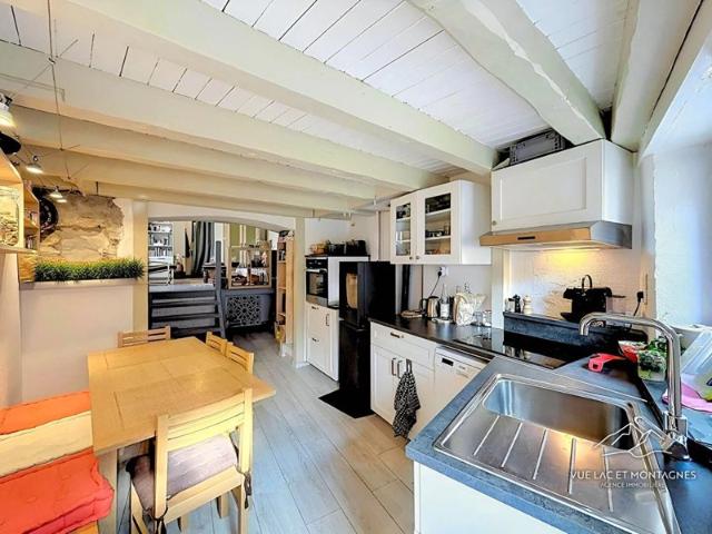Maison de village à vendre à Perrignier Hameau de Brécorens