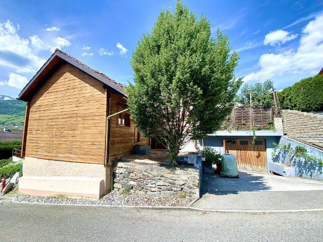 Maison de village à 4 km de Sierre, idéale pour 1er achat | dreamo. Ch