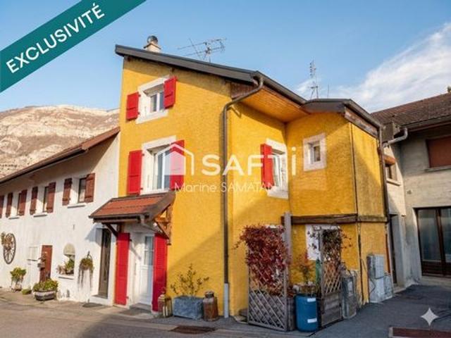 Maison de village à 5 min de la douane de Croix de Rozon