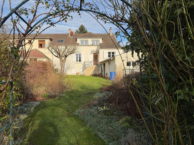Maison de village à 7km de Senlis
