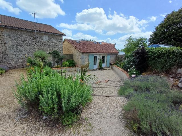 MAISON DE VILLAGE ANCIENNE