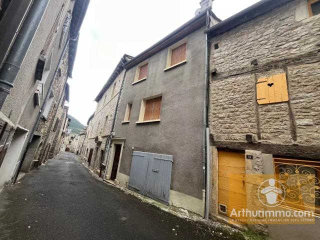 Maison de village au cœur de Chanac