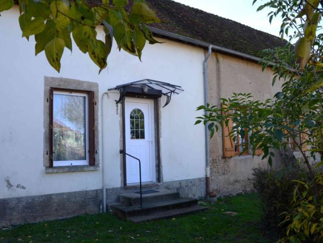 Maison de village au calme avec jardin