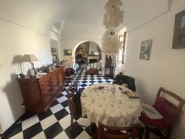 MAISON DE VILLAGE AU COEUR D'AREGNO BALAGNE