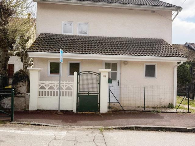 Maison de village 10min de Crémieu