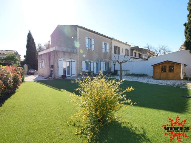 Maison de village avec beau terrain 145m² Poilhes