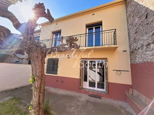 Maison De Village Avec Cour Au Coeur De Thuir 122m² Thuir