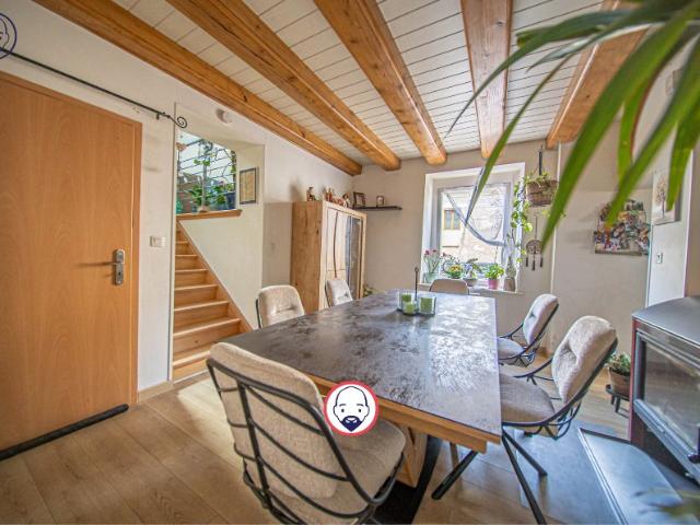 Maison de village avec garage
