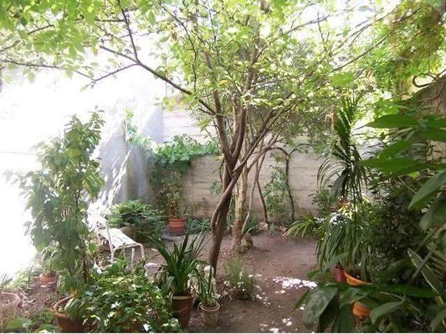 Maison de village avec garage,terrasse et jardin