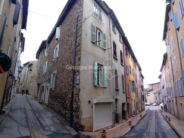 Le Luc Maison de village avec garage et terrasse tropézien