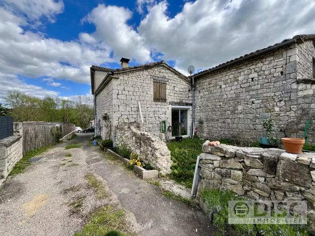 Maison de village avec jardin 46m² Fontanes