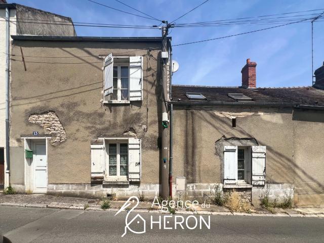 MAISON DE VILLAGE AVEC JARDIN