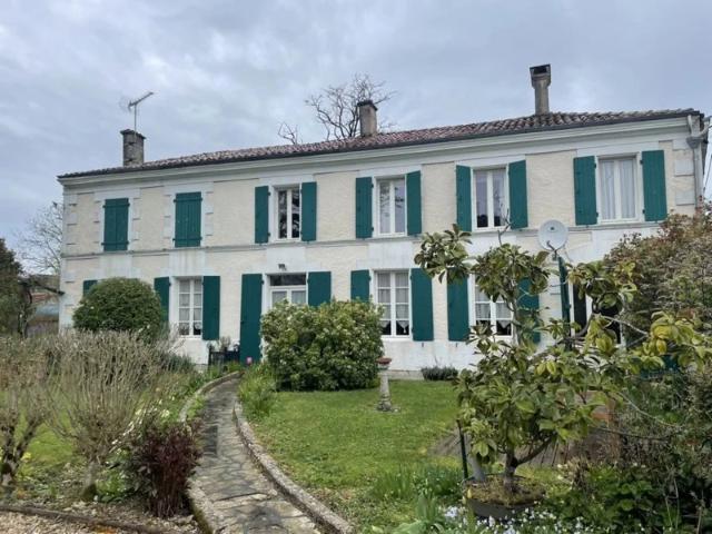 Maison de Village avec jardin