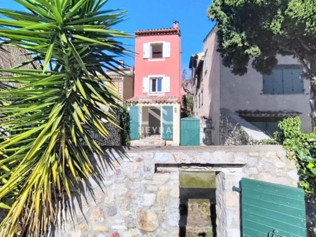 Maison de village avec jardin et terrasse tropézienne Peymeinade