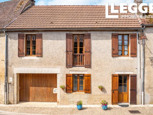 Maison de village avec jardin et terrasse – Saint Léon sur Vézère