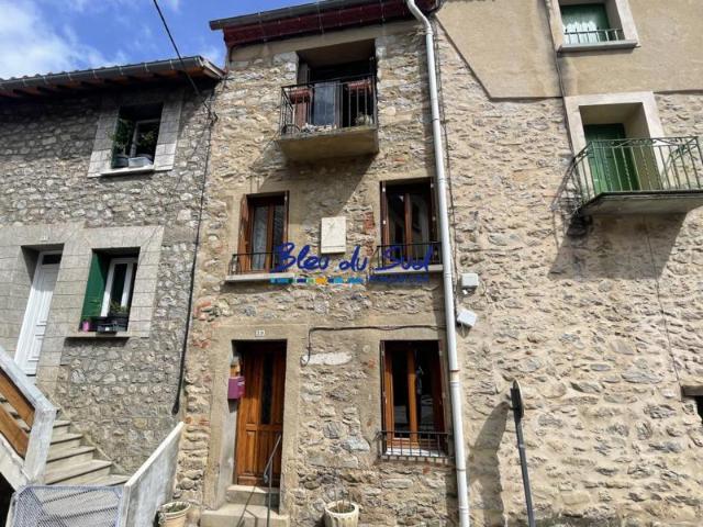 Maison de village avec jardin non attenant