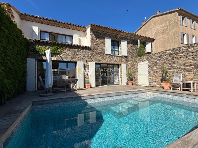 Maison de village avec piscine