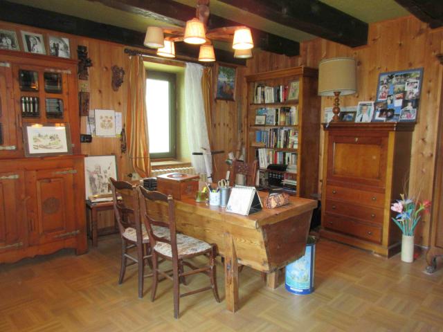 MAISON DE VILLAGE AVEC TERRAIN