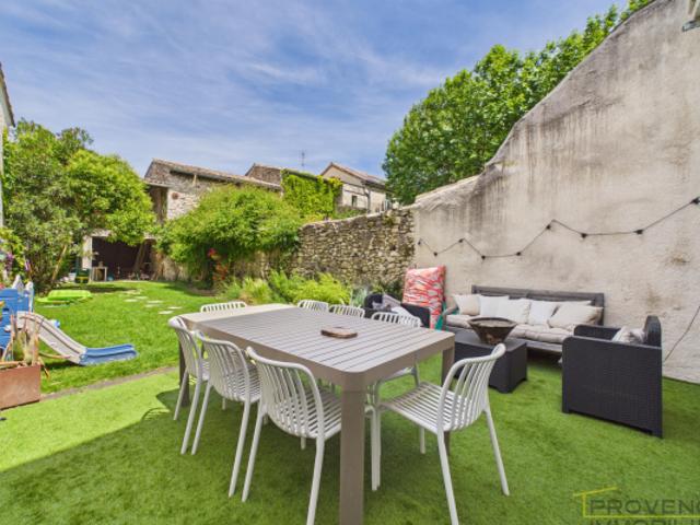 Maison de village avec 3 chambres et jardin à vendre à 5 min
