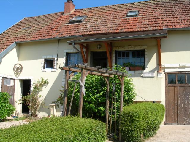 Maison de village, Cussy en morvan