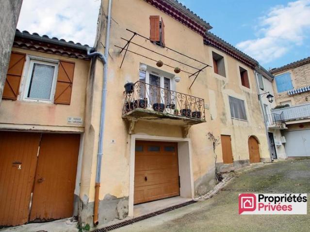 Maison de village dans le triangle Uzes/Nîmes/Alès 10 pièce s 153,45 m2