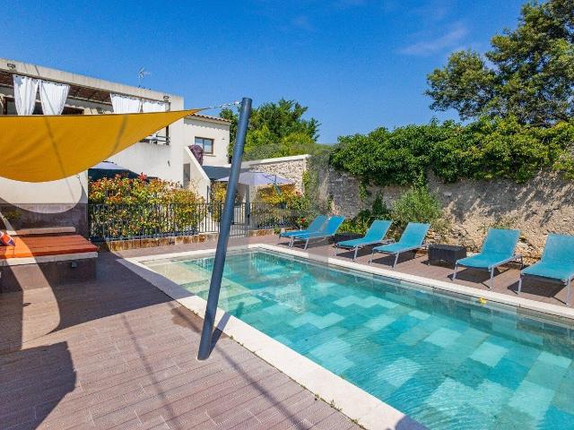Maison de village dans un esprit loft à Saint Rémy de Provence