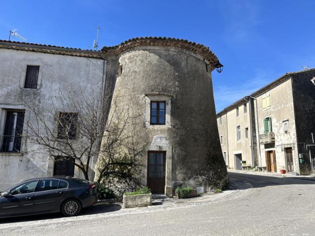Maison de village de 53 m2 avec beaucoup de cachet situé au