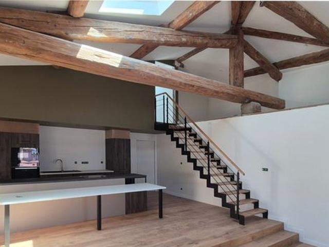 Maison de village de 147 m² habitable 4ch + bureau + garage double de 44 m²
