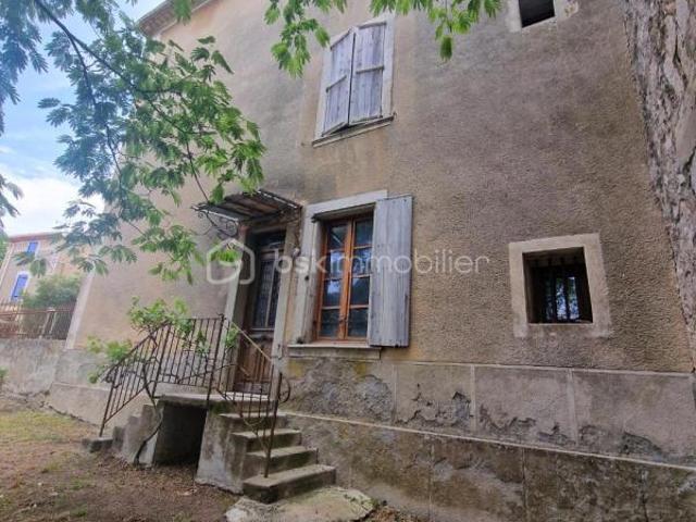 Maison de village de 180 m²